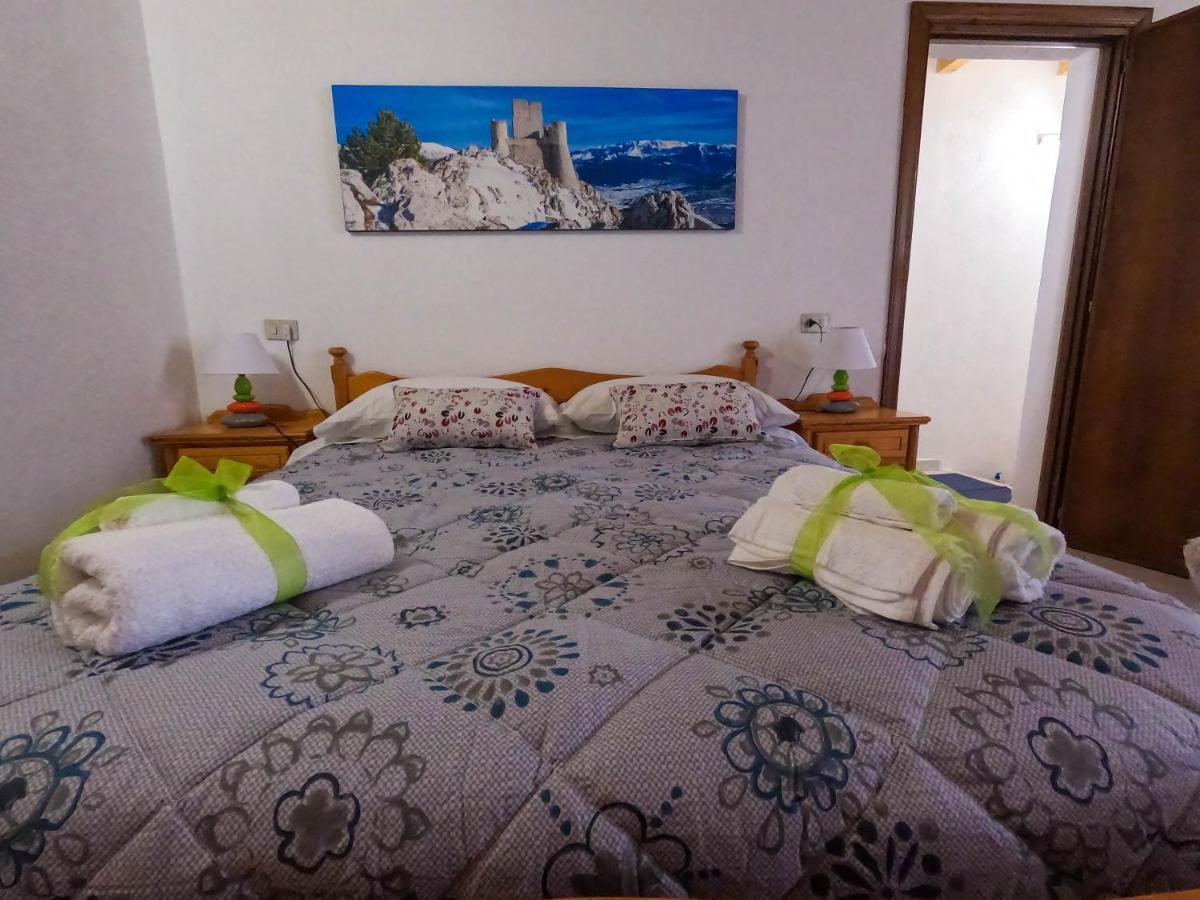 ラクイラ San Domenico House - Centro Storico Bed & Breakfast エクステリア 写真