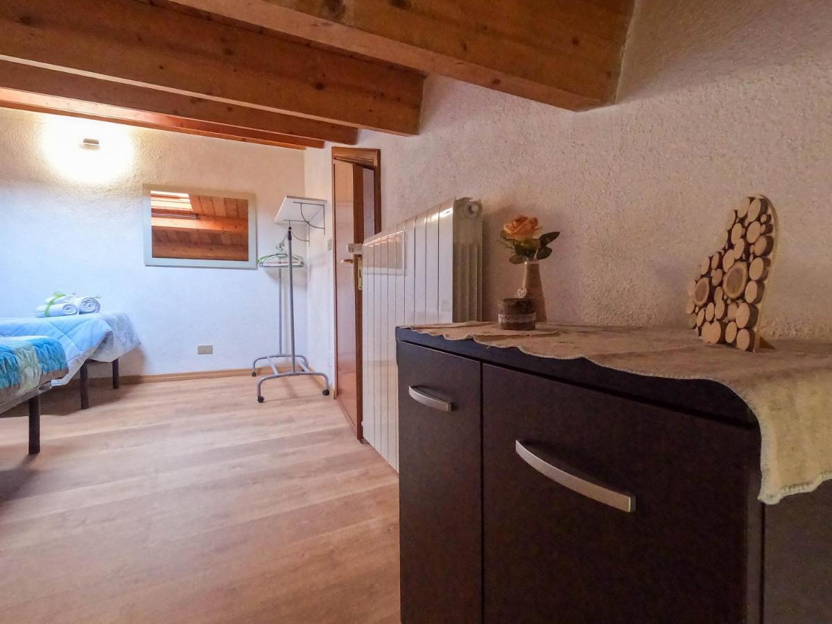 ラクイラ San Domenico House - Centro Storico Bed & Breakfast エクステリア 写真